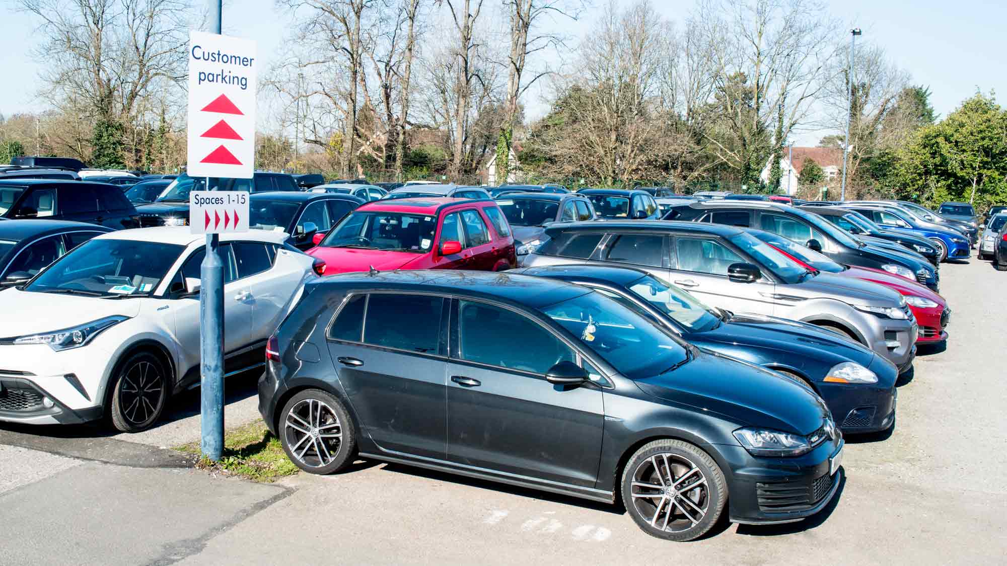 self park at Gatwick